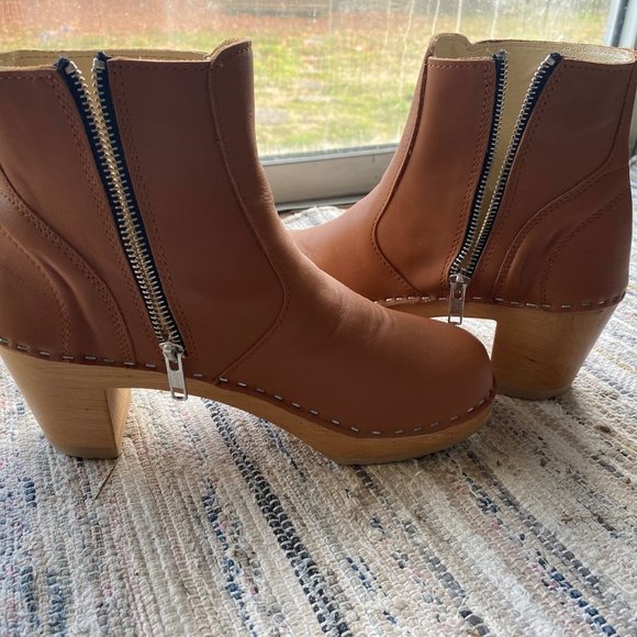 Maguba Clog Auckland Boots Tan, Brand new/never worn! - Picture 6 of 7